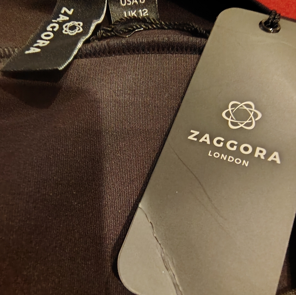 2pc ZAGGORA athletic set size 8 - Picture 3 of 6